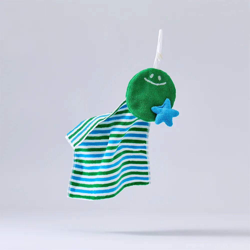 【現貨】FAMIMA LIMITED TOWEL IN POUCH