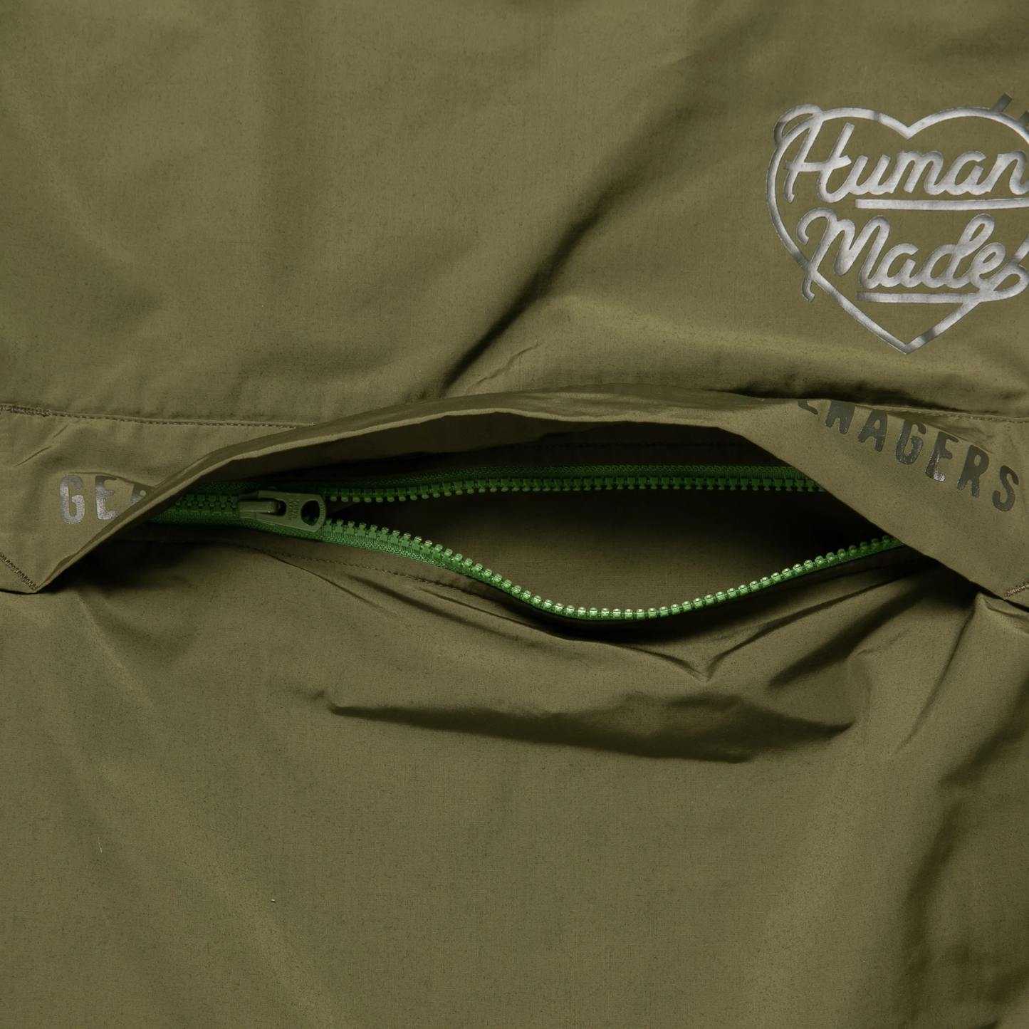【現貨】HUMAN MADE 22AW HALF-ZIP ANORAK - HM24JK004