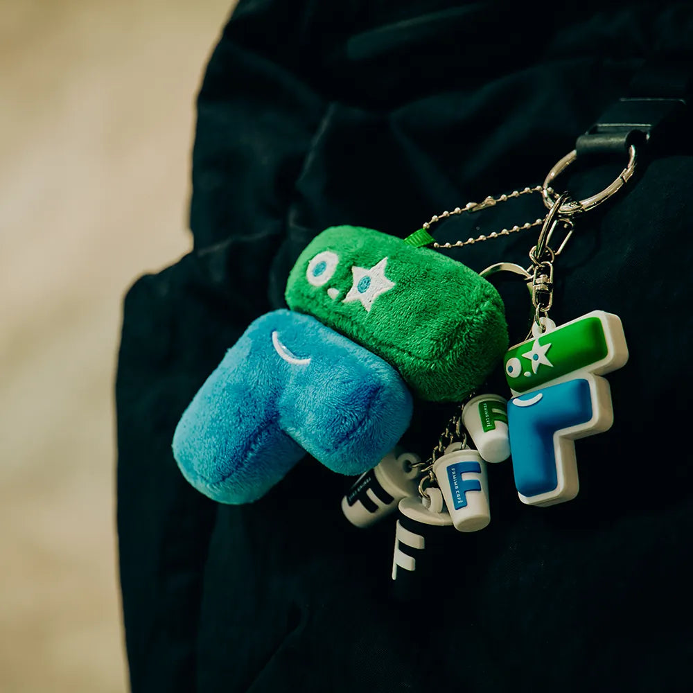 【現貨】 FAMIMA LIMITED 3D RUBBER KEYCHAIN